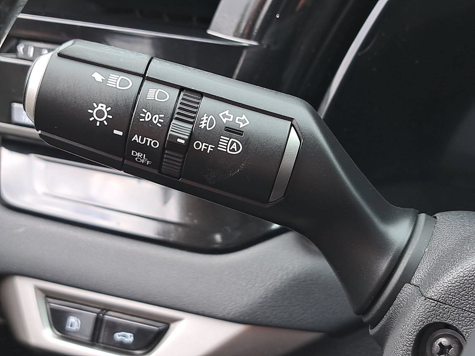 Used 2024 Lexus RX 350 FWD w/ Technology Package image 29