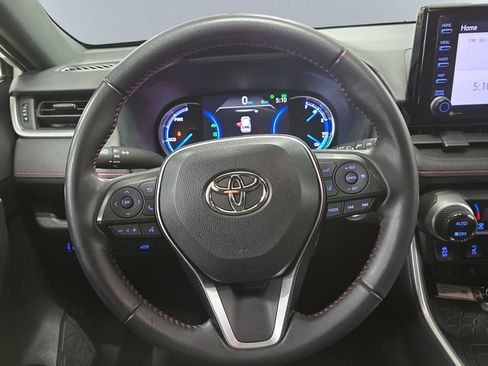 Used 2022 Toyota RAV4 SE w/ Carpet Mat Package (TMS) AWD/4WD image 18
