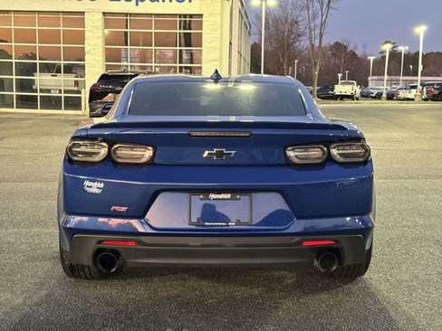 Used 2019 Chevrolet Camaro LT w/ RS Package image 9