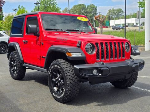 Used 2021 Jeep Wrangler Sport AWD/4WD image 7