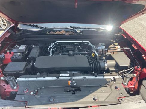 Used 2026 GMC Canyon AT4 w/ AT4 Premium Package AWD/4WD image 16