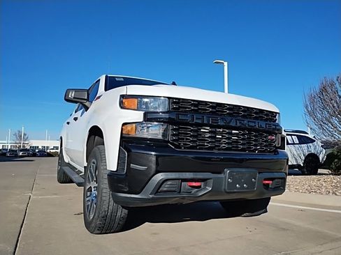 Used 2020 Chevrolet Silverado 1500 Custom Trail Boss w/ Custom Convenience Package image 4