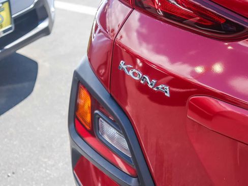 Used 2021 Hyundai Kona SEL FWD image 9