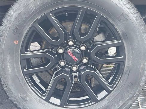 Used 2023 GMC Sierra 1500 Elevation AWD/4WD image 12
