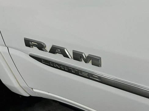 Used 2021 RAM 1500 Limited w/ Body Color Bumper Group AWD/4WD image 28