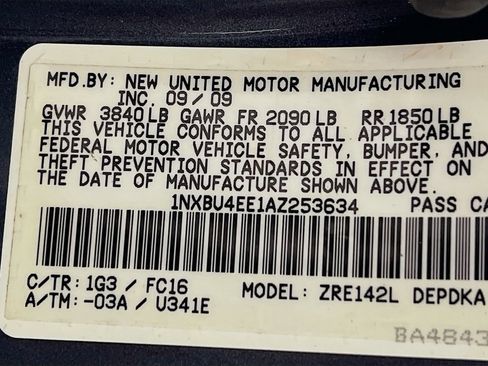 Used 2010 Toyota Corolla LE FWD image 28
