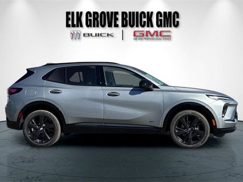 New 2025 Buick Envision Sport Touring image 3