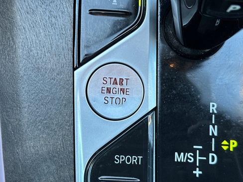 Used 2023 BMW X5 xDrive40i image 23