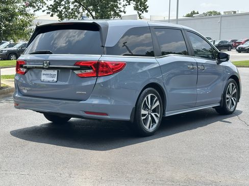 Used 2023 Honda Odyssey Touring image 10