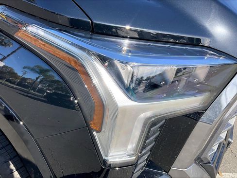 New 2026 Toyota Tundra Platinum image 13