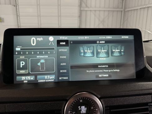 Used 2024 INEOS Grenadier Station Wagon AWD/4WD image 33