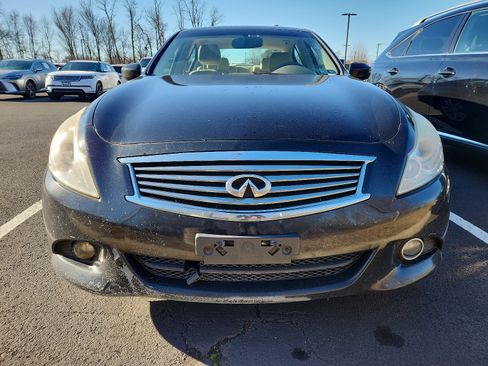 Used 2011 INFINITI G37 x Sedan w/ Premium Pkg AWD/4WD image 2