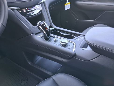 New 2026 Cadillac XT5 Luxury w/ LPO, Floor Liner Package AWD/4WD image 13