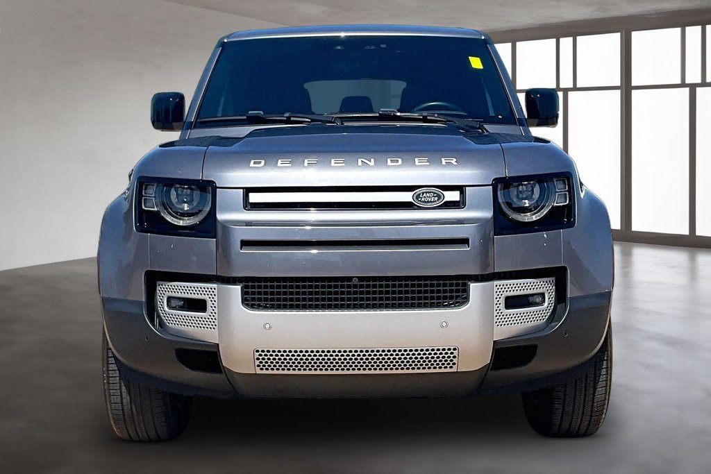 Used 2024 Land Rover Defender 110 S AWD/4WD image 3