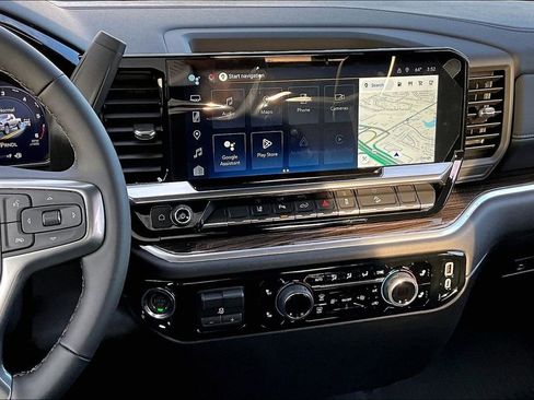 New 2026 Chevrolet Silverado 2500 LT w/ Texas Edition image 7