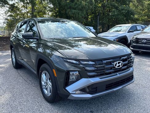 New 2026 Hyundai Tucson SE image 6