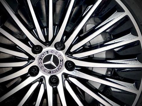 New 2026 Mercedes-Benz E 350 4MATIC Sedan image 14