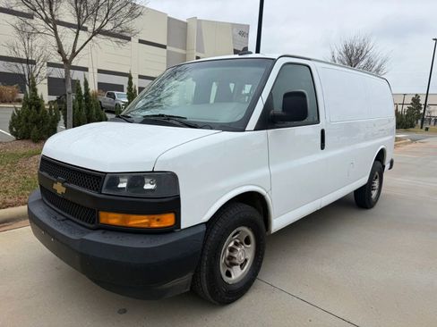 Used 2020 Chevrolet Express 2500 Extended w/ Communications Package RWD image 3