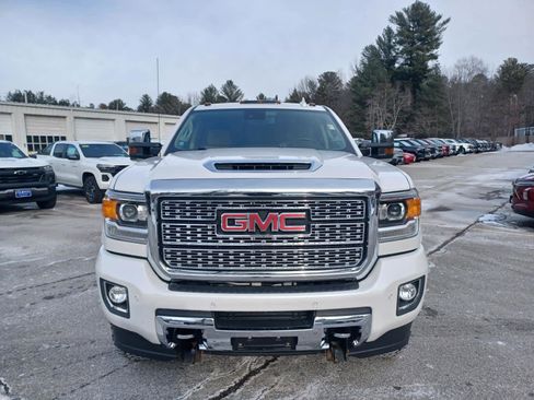 Used 2019 GMC Sierra 2500 Denali w/ Duramax Plus Package image 25