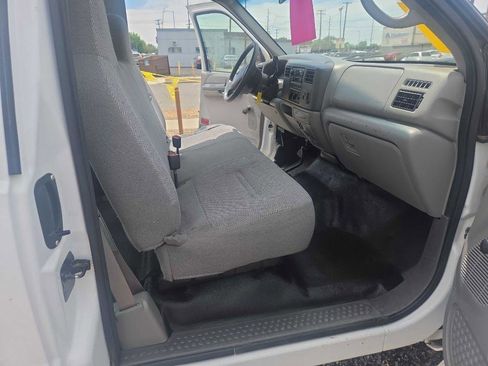 Used 1999 Ford F250 XL AWD/4WD image 18