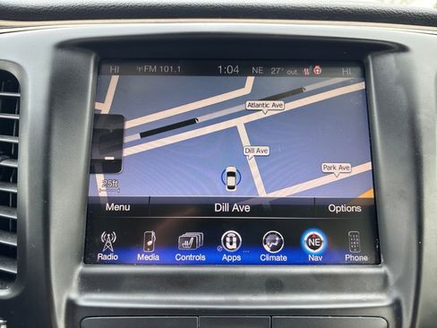 Used 2015 Chrysler 200 C w/ Navigation & Sound Group I image 22