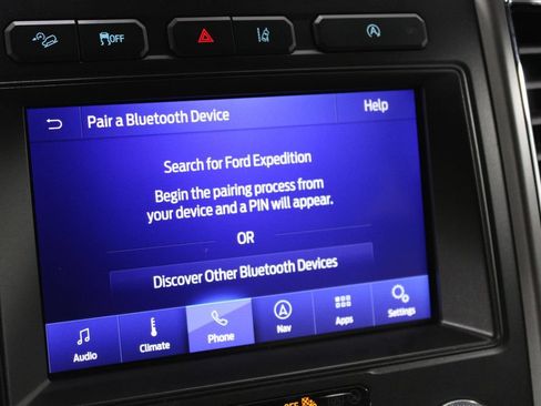 Used 2020 Ford Expedition XLT w/ Equipment Group 202A AWD/4WD image 50