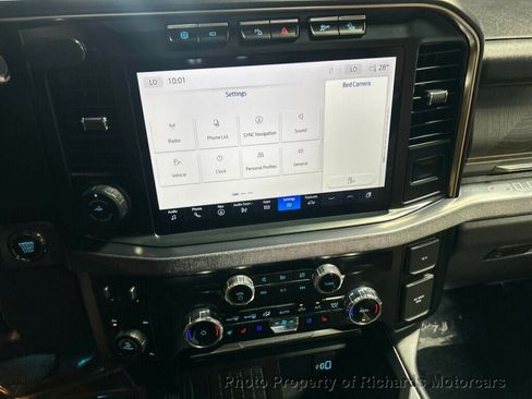 Used 2023 Ford F350 Platinum w/ Tremor Off-Road Package AWD/4WD image 13