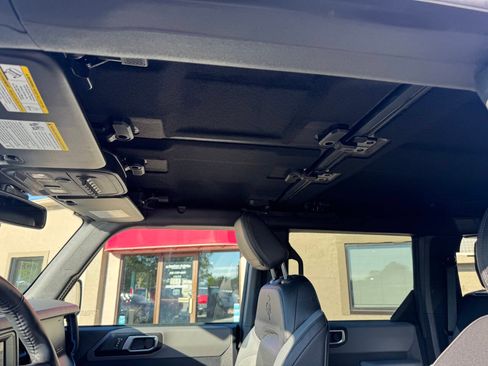 Used 2023 Ford Bronco Black Diamond w/ Sasquatch Package AWD/4WD image 20