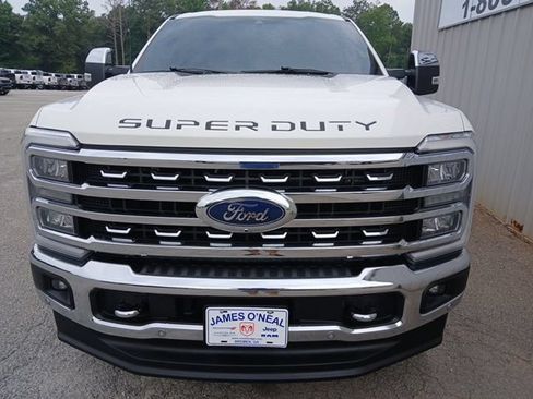 Used 2024 Ford F250 Lariat w/ Lariat Ultimate Package AWD/4WD image 16