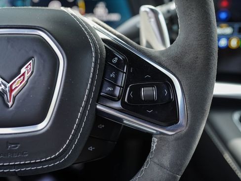 Used 2021 Chevrolet Corvette Stingray Premium Cpe w/ Z51 Performance Package RWD image 26