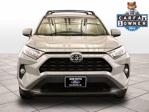 Used 2019 Toyota RAV4 XLE w/ Convenience Package AWD/4WD image 4