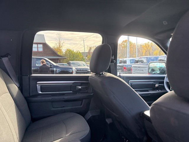 Used 2024 RAM 1500 Warlock AWD/4WD image 14