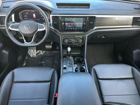 Used 2022 Volkswagen Atlas SE image 14