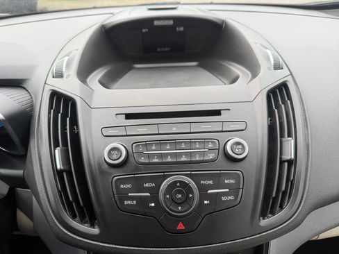 Used 2017 Ford C-MAX SE FWD image 20