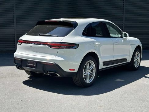 Certified 2026 Porsche Macan AWD/4WD image 5