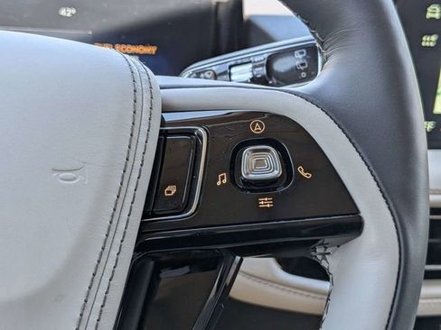 New 2026 Lincoln Aviator 2WD image 27