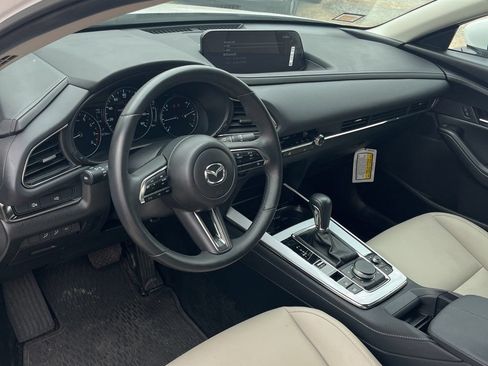 Used 2024 MAZDA CX-30 AWD 2.5 S w/ Preferred Package image 9