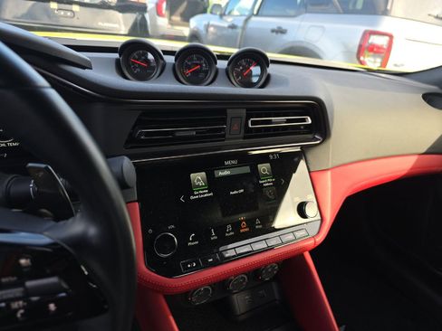 Used 2024 Nissan Z Performance w/ Floor Mat Package image 8