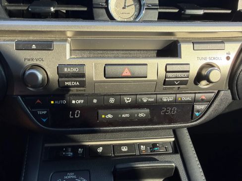 Used 2016 Lexus ES 350 FWD image 53