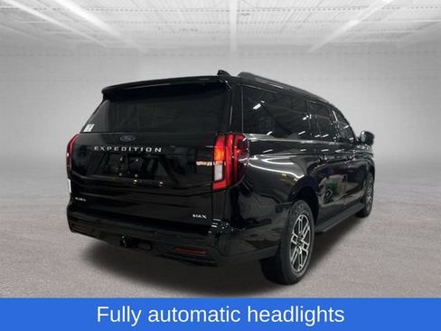 Used 2025 Ford Expedition Max Active AWD/4WD image 13