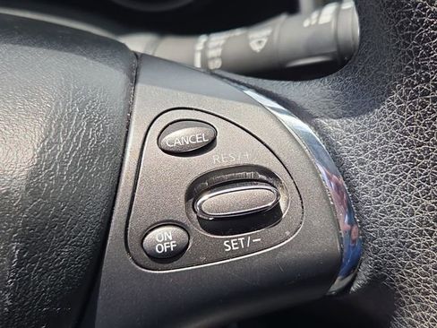 Used 2019 Nissan Murano S FWD image 25