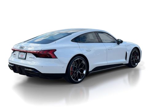 New 2025 Audi RS e-tron GT performance image 9