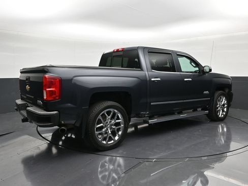 Used 2018 Chevrolet Silverado 1500 High Country AWD/4WD image 5