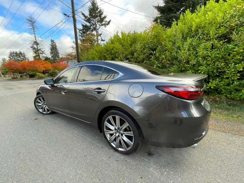Used 2021 MAZDA MAZDA6 Signature FWD image 3