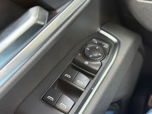 New 2026 GMC Sierra 1500 SLE w/ Preferred Package image 22