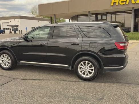 Used 2024 Dodge Durango SXT w/ 3rd Row Seating Group AWD/4WD image 6