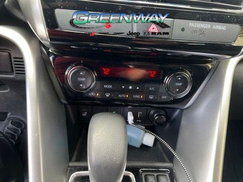 Used 2024 Mitsubishi Eclipse Cross SEL AWD/4WD image 10