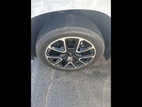 Used 2023 Chevrolet Tahoe RST w/ Luxury Package AWD/4WD image 12