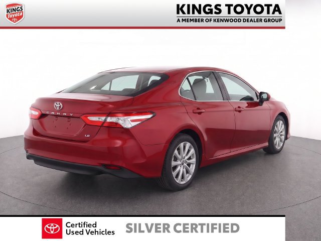 Used 2018 Toyota Camry LE FWD image 4