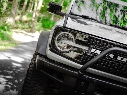 Used 2021 Ford Bronco First Edition AWD/4WD image 15